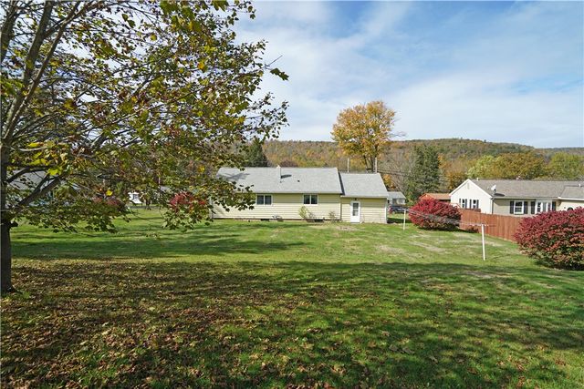 4120 Meads Creek Rd, Campbell, NY 14870