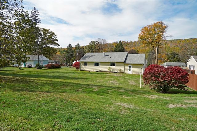 4120 Meads Creek Rd, Campbell, NY 14870