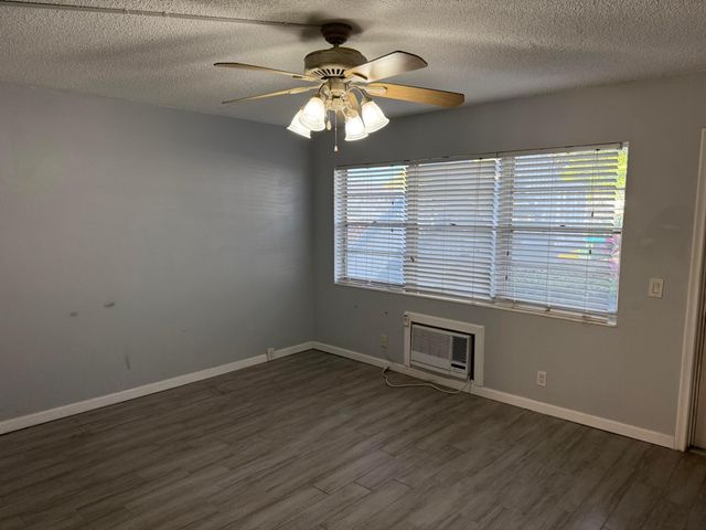 127 Northampton G G, West Palm Beach, FL 33417