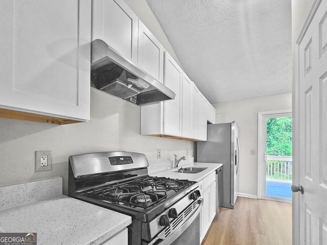 4254 Catalpa Park, Ellenwood, GA 30294