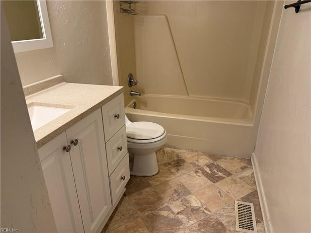2103 Pier Point PL, Virginia Beach, VA 23455