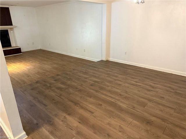 2103 Pier Point PL, Virginia Beach, VA 23455