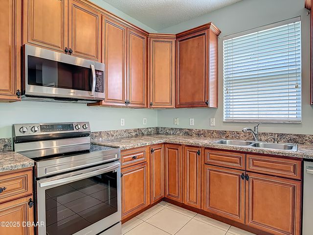 189 Perfect Drive, Daytona Beach, FL 32124