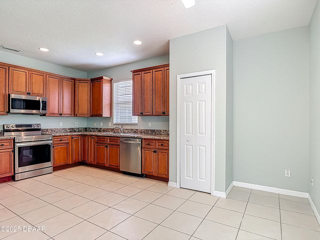 189 Perfect Drive, Daytona Beach, FL 32124