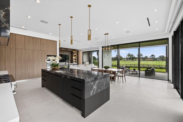 4312 NE 23 Avenue, Fort Lauderdale, FL 33308