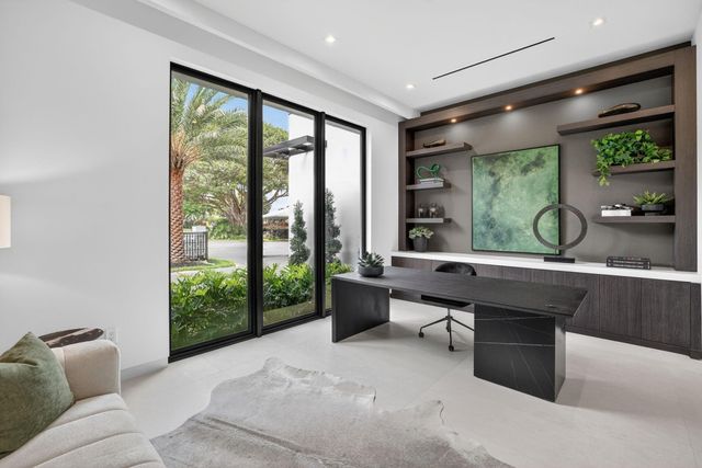 4312 NE 23 Avenue, Fort Lauderdale, FL 33308