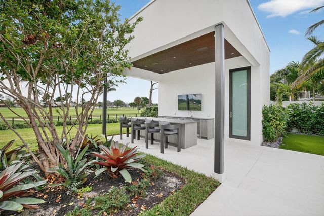 4312 NE 23 Avenue, Fort Lauderdale, FL 33308