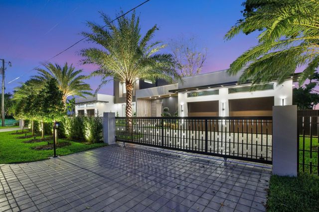 4312 NE 23 Avenue, Fort Lauderdale, FL 33308