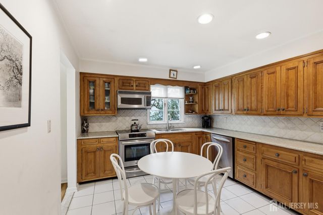 471 Lincoln Avenue, Highland Park, NJ 08904