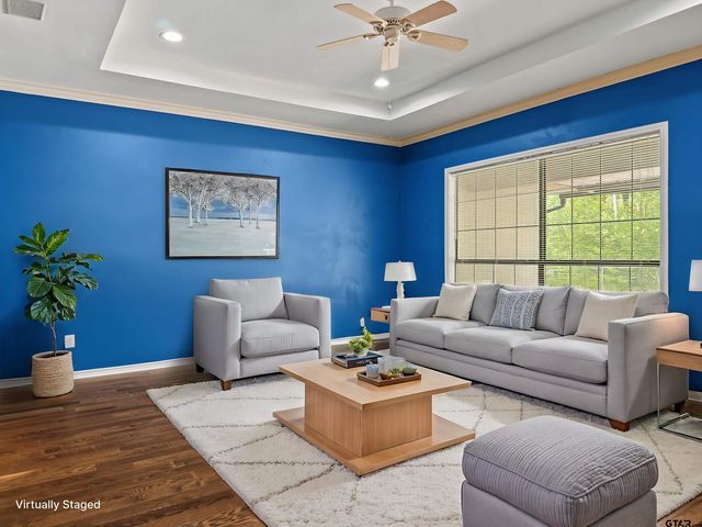 2100 Pinkerton Dr, Tyler, TX 75701