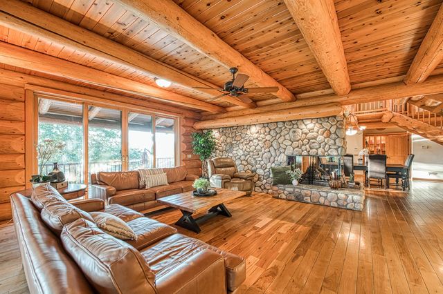 12755 Rusty Spur Lane, Clovis, CA 93619