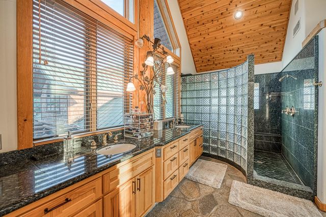 12755 Rusty Spur Lane, Clovis, CA 93619