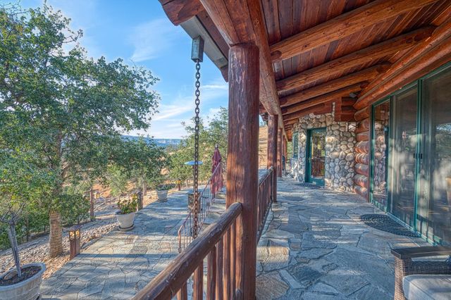 12755 Rusty Spur Lane, Clovis, CA 93619