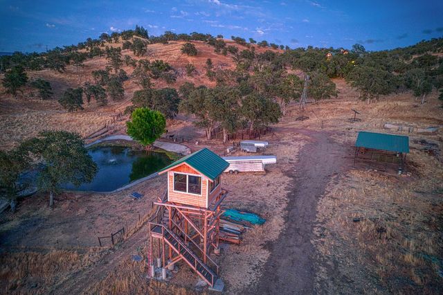 12755 Rusty Spur Lane, Clovis, CA 93619