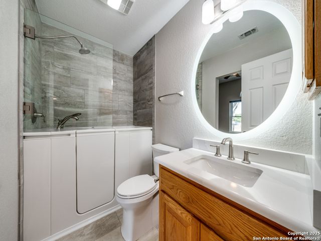 433 W klein, New Braunfels, TX 78130