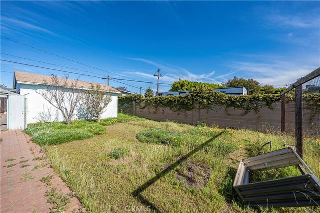 2235 Canyon, Costa Mesa, CA 92627