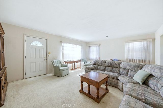 2235 Canyon, Costa Mesa, CA 92627