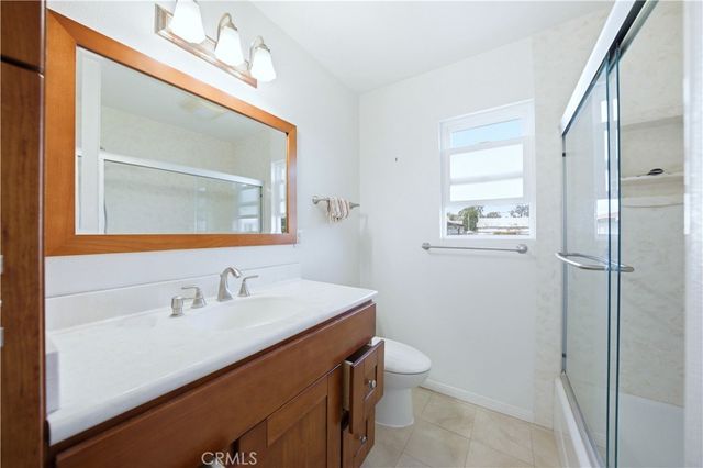 2235 Canyon, Costa Mesa, CA 92627