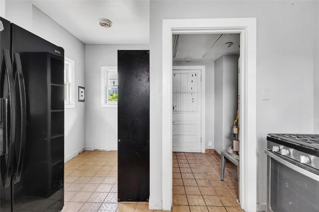 1640 W Alabama Street, Houston, TX 77006