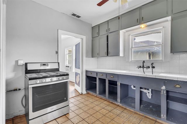 1640 W Alabama Street, Houston, TX 77006