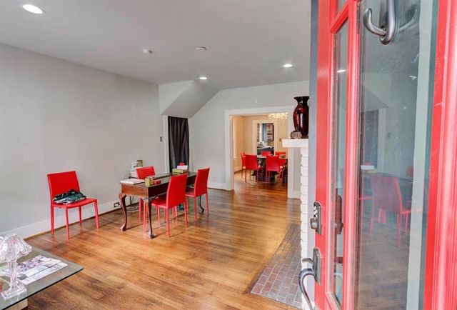 1640 W Alabama Street, Houston, TX 77006