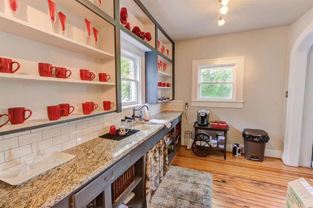 1640 W Alabama Street, Houston, TX 77006