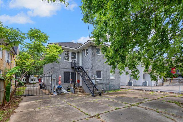 1640 W Alabama Street, Houston, TX 77006