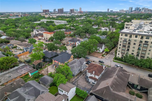 1640 W Alabama Street, Houston, TX 77006