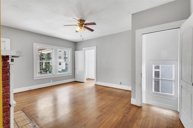 1640 W Alabama Street, Houston, TX 77006