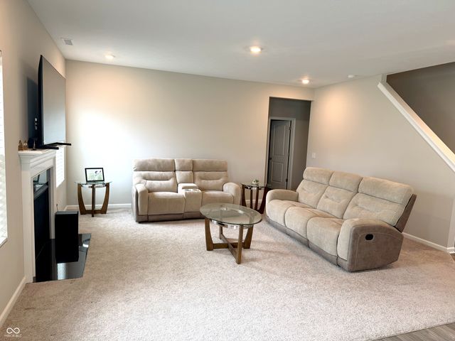 1391 Little Rodeo Place, Greenwood, IN 46143