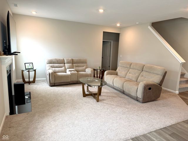 1391 Little Rodeo Place, Greenwood, IN 46143