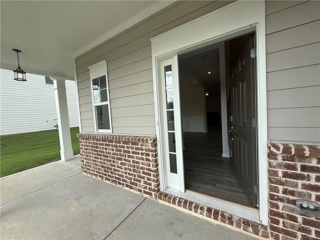 17 Madison Lane, Adairsville, GA 30103