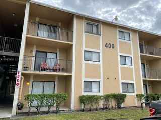 400 Palm Cir W 104, Pembroke Pines, FL 33025