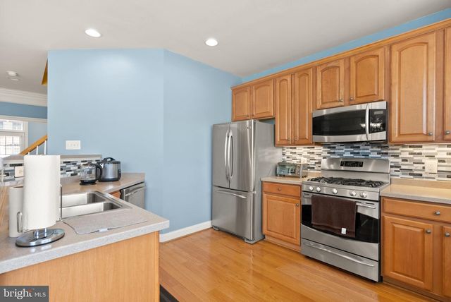 610 BATTERY TER NE, Leesburg, VA 20176