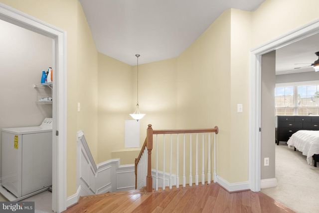 610 BATTERY TER NE, Leesburg, VA 20176