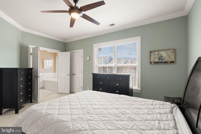 610 BATTERY TER NE, Leesburg, VA 20176
