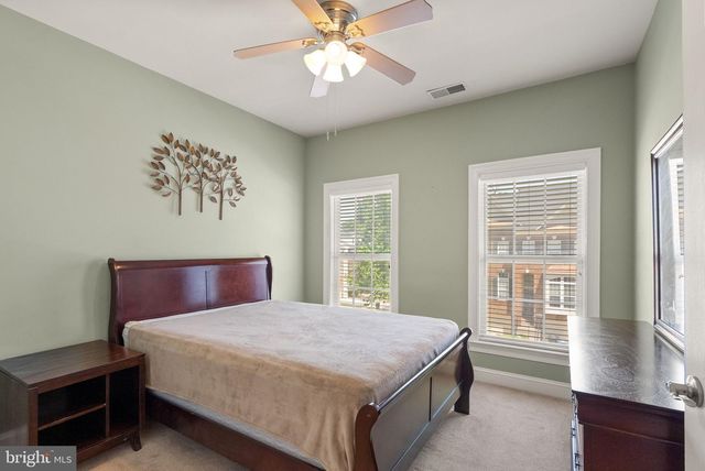 610 BATTERY TER NE, Leesburg, VA 20176