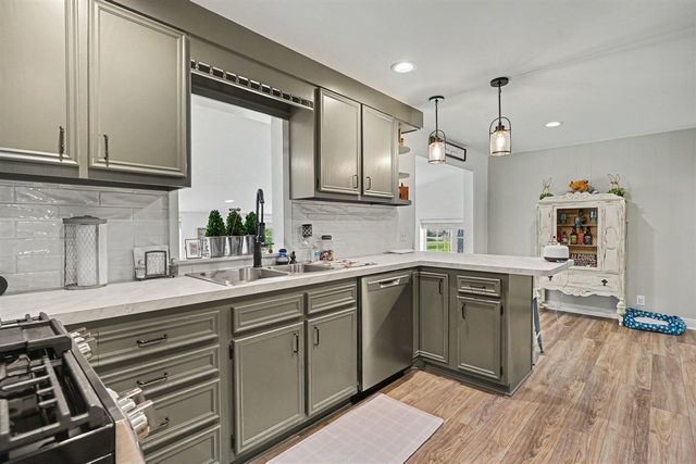 10504 Mary Ann Street, Zeeland, MI 49464