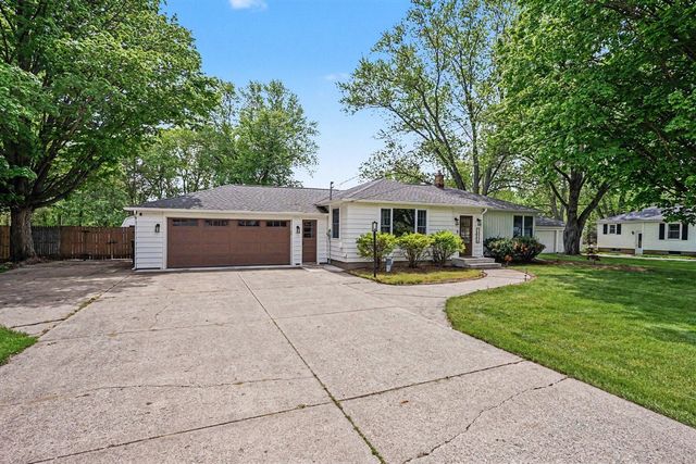 10504 Mary Ann Street, Zeeland, MI 49464