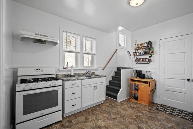 32 Mill Street, Binghamton, NY 13903