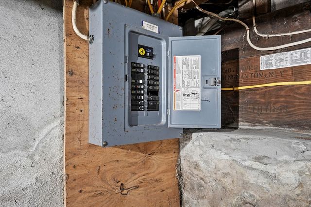 32 Mill Street, Binghamton, NY 13903