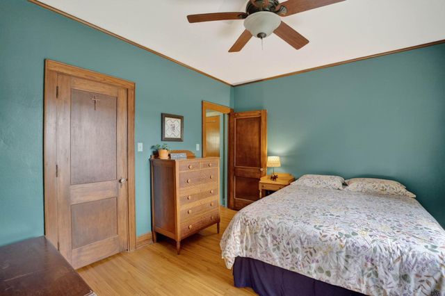 250 Kenilworth Road, Waterloo, IA 50701