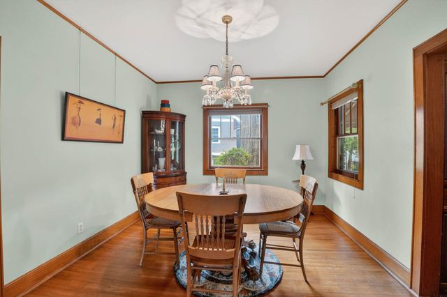 250 Kenilworth Road, Waterloo, IA 50701