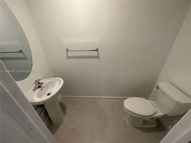 2382 NW 131st Cir, Miami, FL 33167