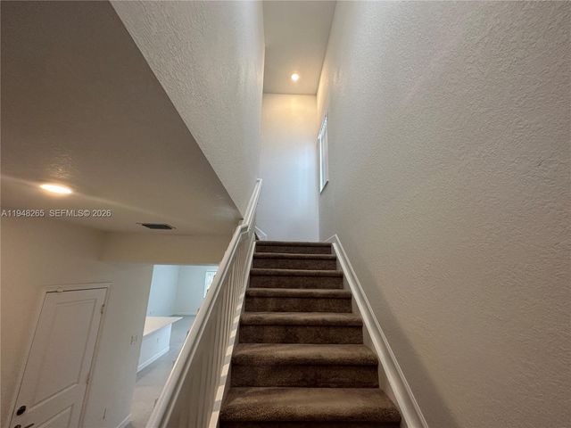 2382 NW 131st Cir, Miami, FL 33167