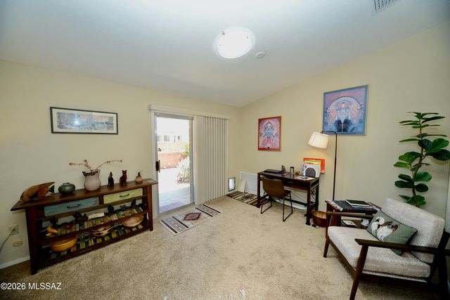 1477 W Prestwick Drive, Green Valley, AZ 85622