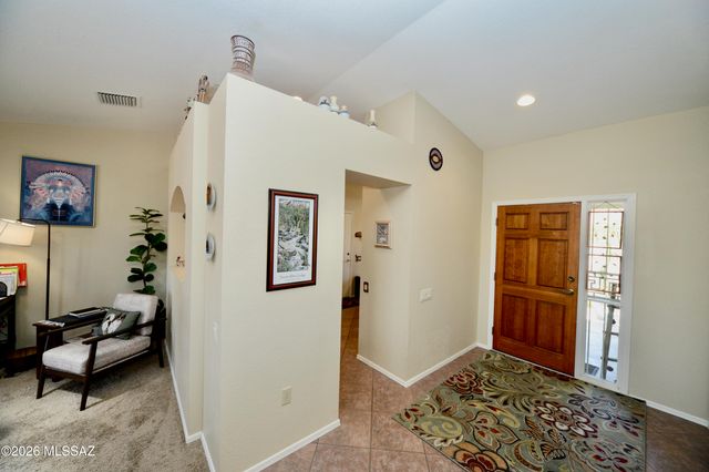 1477 W Prestwick Drive, Green Valley, AZ 85622