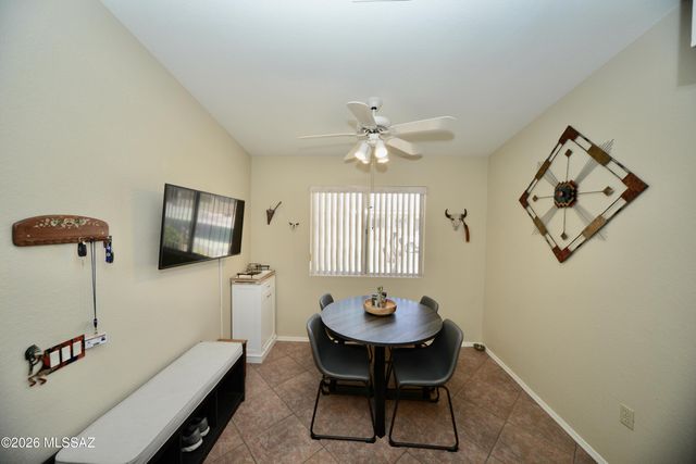 1477 W Prestwick Drive, Green Valley, AZ 85622