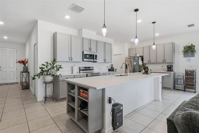 1901 EVERSON STREET, Bradenton, FL 34208