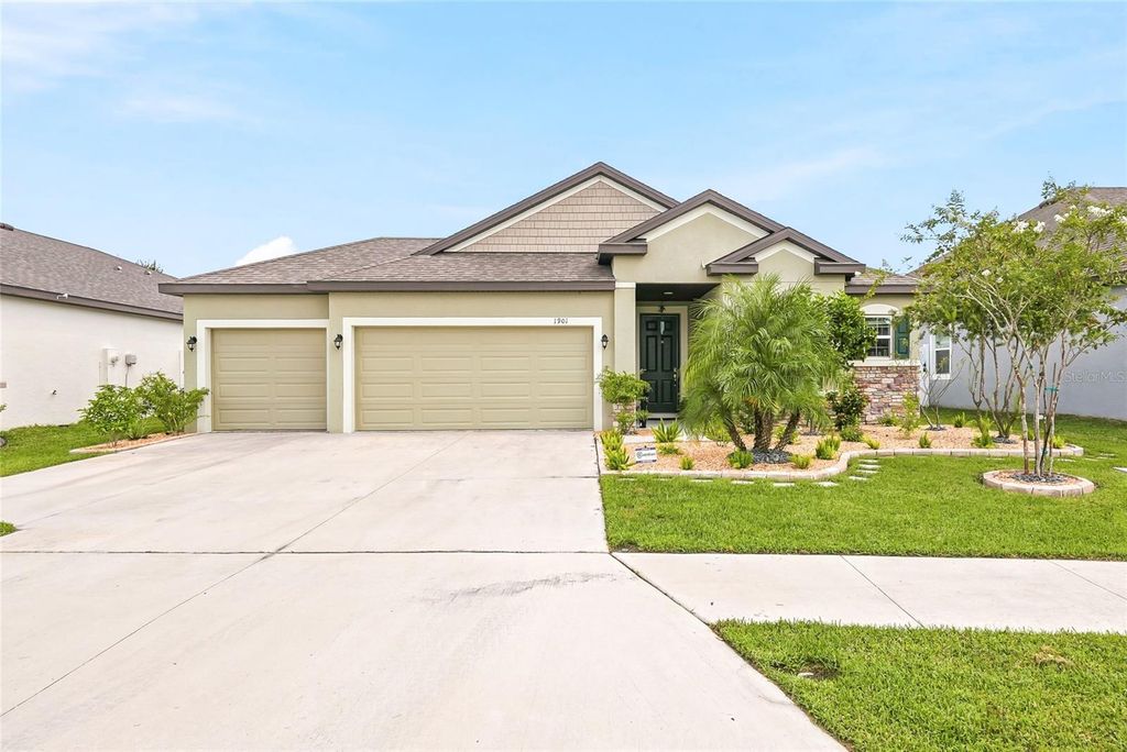 1901 EVERSON STREET, Bradenton, FL 34208